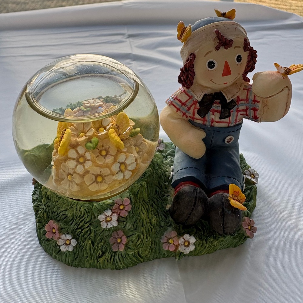 MINT Enesco Raggedy Ann & Andy Multicolor Resin & Glass Figurine Set of 3 - Picture 5 of 10